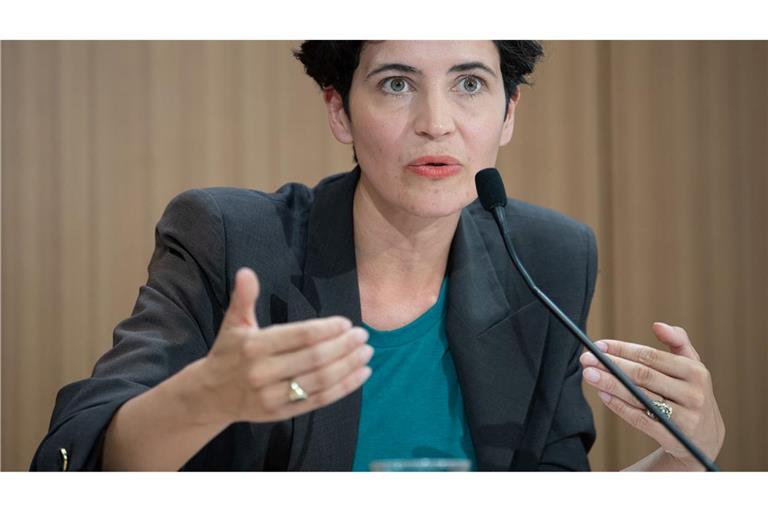 Die Geschäftsführerin von HateAid, einer Hilfsorganisation gegen Hass im Internet, Anna-Lena von Hodenberg, und ihre Kollegin Josephine Ballon sind von der US-Regierung wegen Zensur-Vorwürfen mit Einreiseverboten belegt worden.