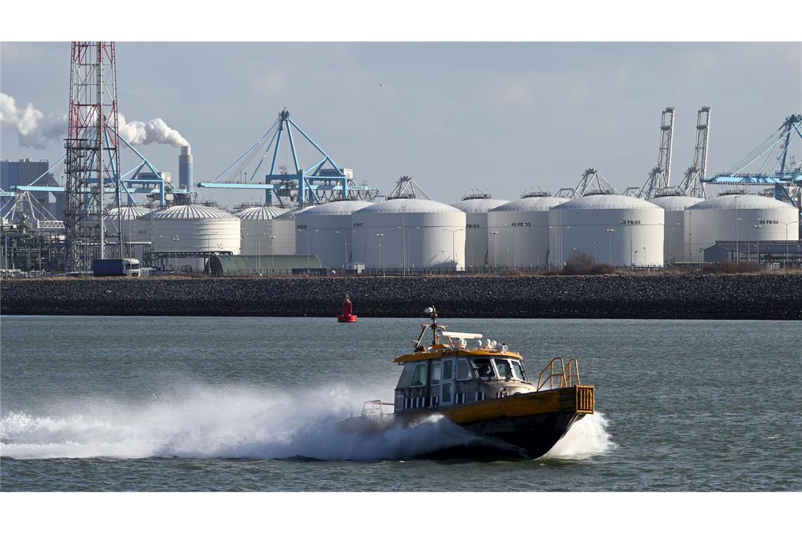 Bericht: Deutschland zentral bei russischen LNG-Importen Die größten LNG-Importeure in der EU sind nach Angaben der EU-Kommission Frankreich, Spanien, die Niederlande, Belgien und Italien.