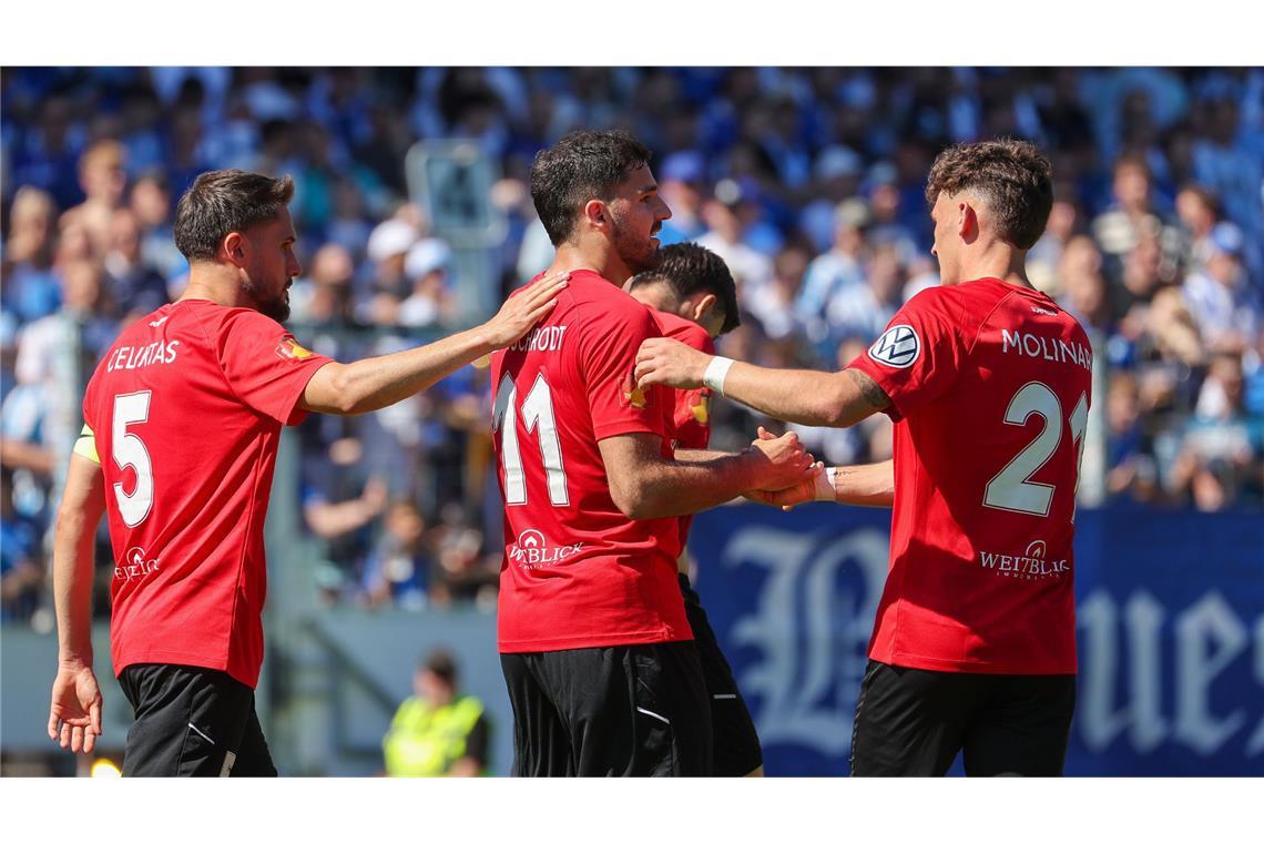 Aus der  Pokaltraum für die Stuttgarter Kickers – Großaspach  holt Double