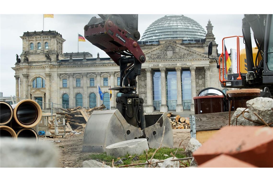 Die große Mehrheit glaubt nicht, dass die Bundesregierung es schafft, wie geplant bis zum Sommer Reformen bei Steuern, Arbeitsmarkt und Rente vorzulegen. (Symbolbild)
