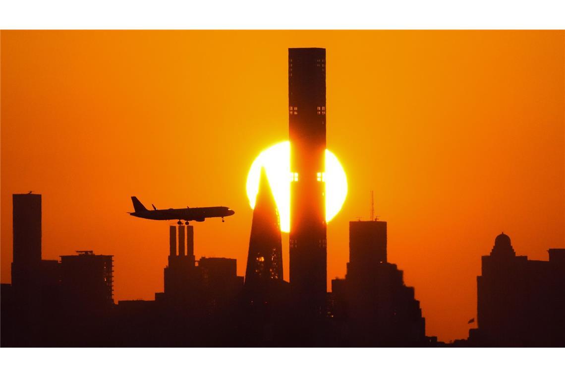 US-Fluggesellschaften leiden unter Trumps Zöllen Die großen US-Fluggesellschaften könnten zu den großen Verlierern der Zollpolitik von Präsident Donald Trump gehören. (Symbolbild)