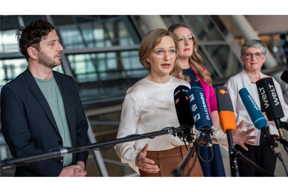 Grüne lehnen schwarz-rote Finanzpläne ab – aber wollen reden Die Grünen machen Druck auf Union und SPD.