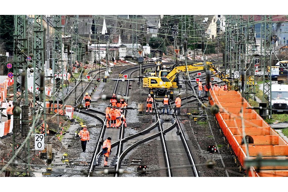 20 Milliarden Euro pro Jahr für Ersatz und Neubau auf der Schiene Die Güterbahnen haben Ideen, was die neue Regierung in Sachen Bahn besser machen kann.