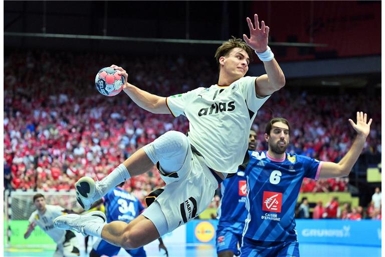 Die Handball-Europameisterschaft der Männer 2026 läuft. Doch wo werden die EM-Spiele im TV und Livestream übertragen?
