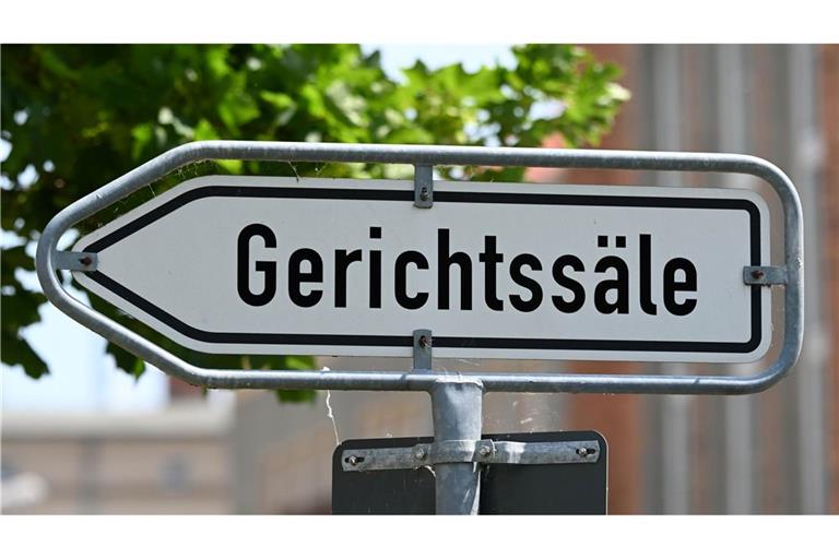 Die Hürden für offensichtlich unbegründete Klagen, die darauf abzielen, missliebige Meinungen zu unterdrücken, sollen höher werden.