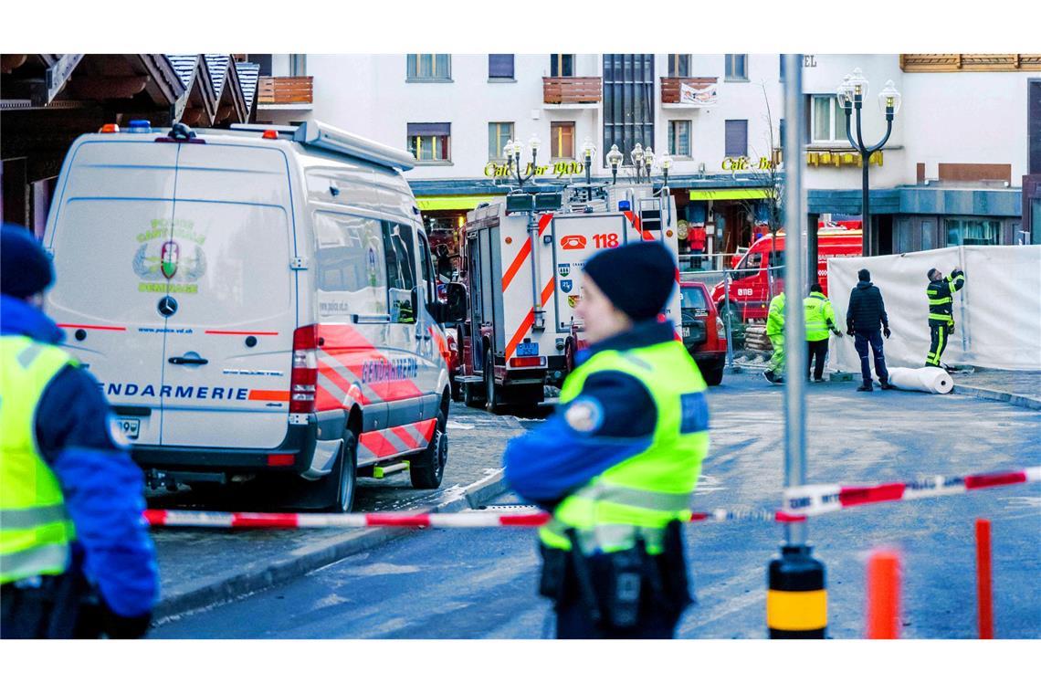 Die Identifizierung der Toten könnte laut Polizei noch Tage dauern.