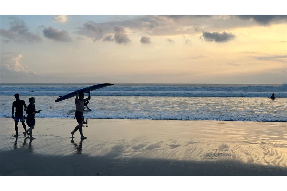 Die Insel der Götter gilt als Mekka für Surfer und ist bei Touristen aus aller Welt beliebt.