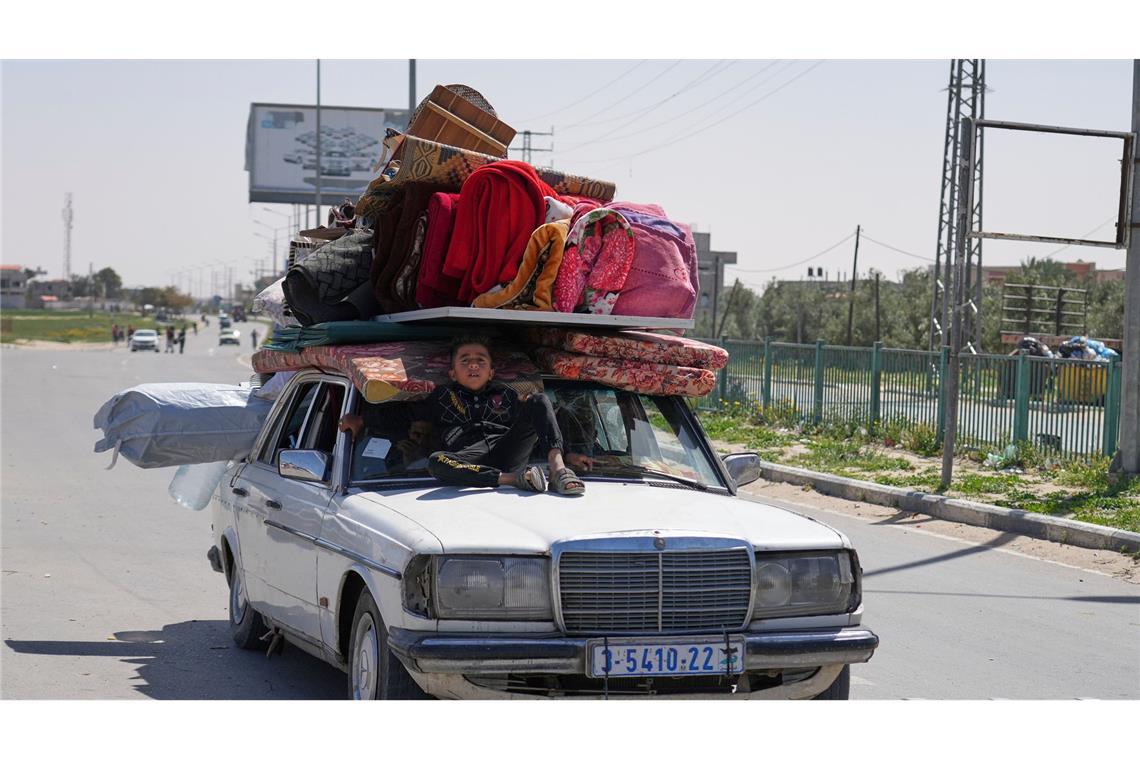 Israel weitet Einsatz in Gaza aus - Tote bei Luftangriff Die israelische Armee hatte Anwohner von Rafah aufgefordert, die Stadt zu verlassen. (Archivbild)