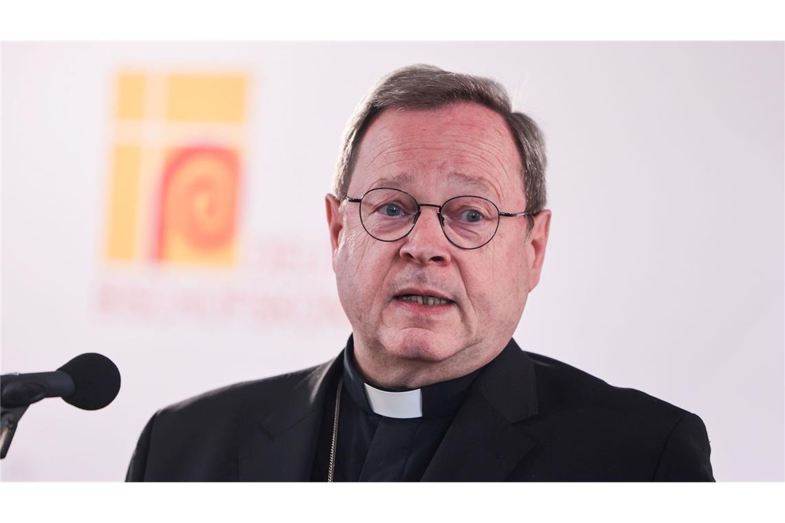 Kirche will sich weiter in Politik einmischen Die katholische Kirche will nach den Worten von Bischof Georg Bätzing auch weiterhin politisch Stellung nehmen.
