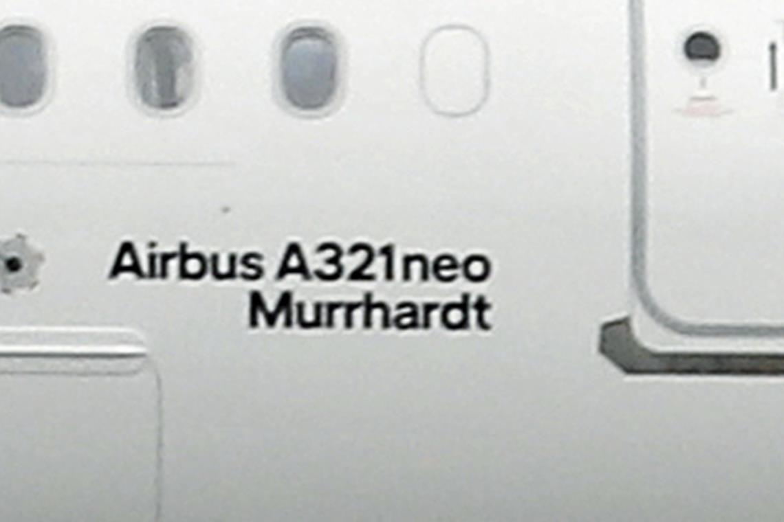 Murrhardt bald auch in den Lüften vertreten Die Kennung am vorderen Einstieg.