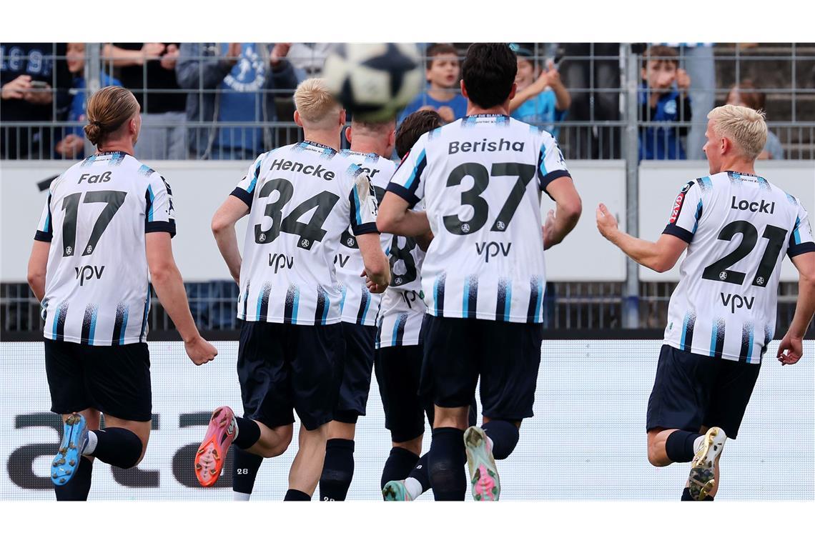 Die Blauen gewinnen auswärts Die Kickers konnten in Balingen drei Punkte einfahren. (Archivbild)