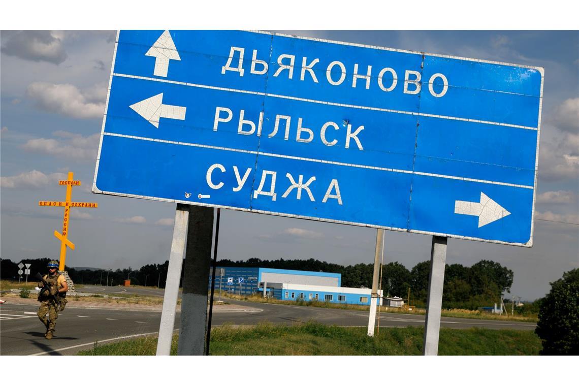Berichte über neue ukrainische Offensive im Gebiet Kursk Die kleine Kreisstadt Sudscha ist für ukrainische Truppen ihr Rückhalt im russischen Gebiet Kursk. (Archivbild)