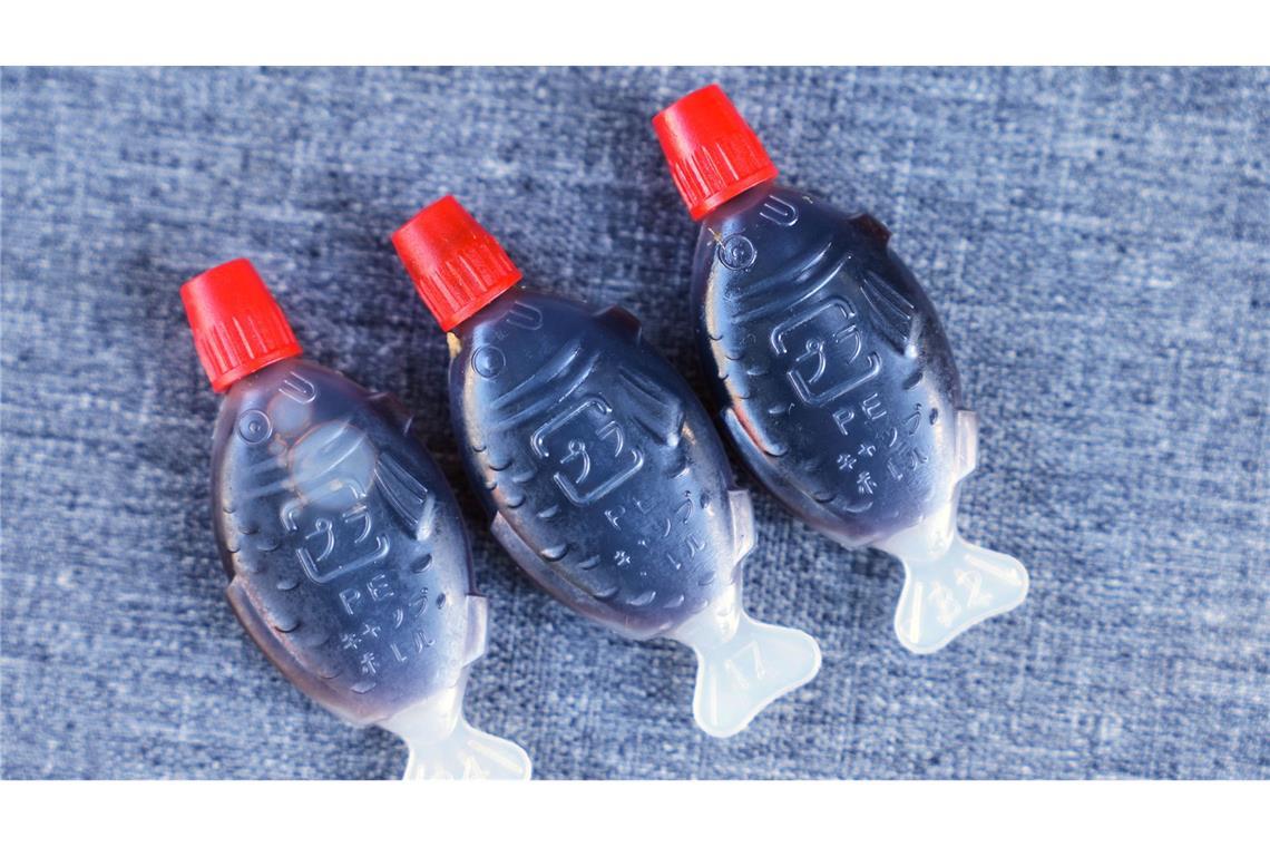 Sojasoßen-Fische aus Plastik in Südaustralien verboten Die kleinen Fischchen mit Sojasoße gehören in Sushi-Läden weltweit zum Angebot – aber sie schaden der Umwelt. (Symbolbild)
