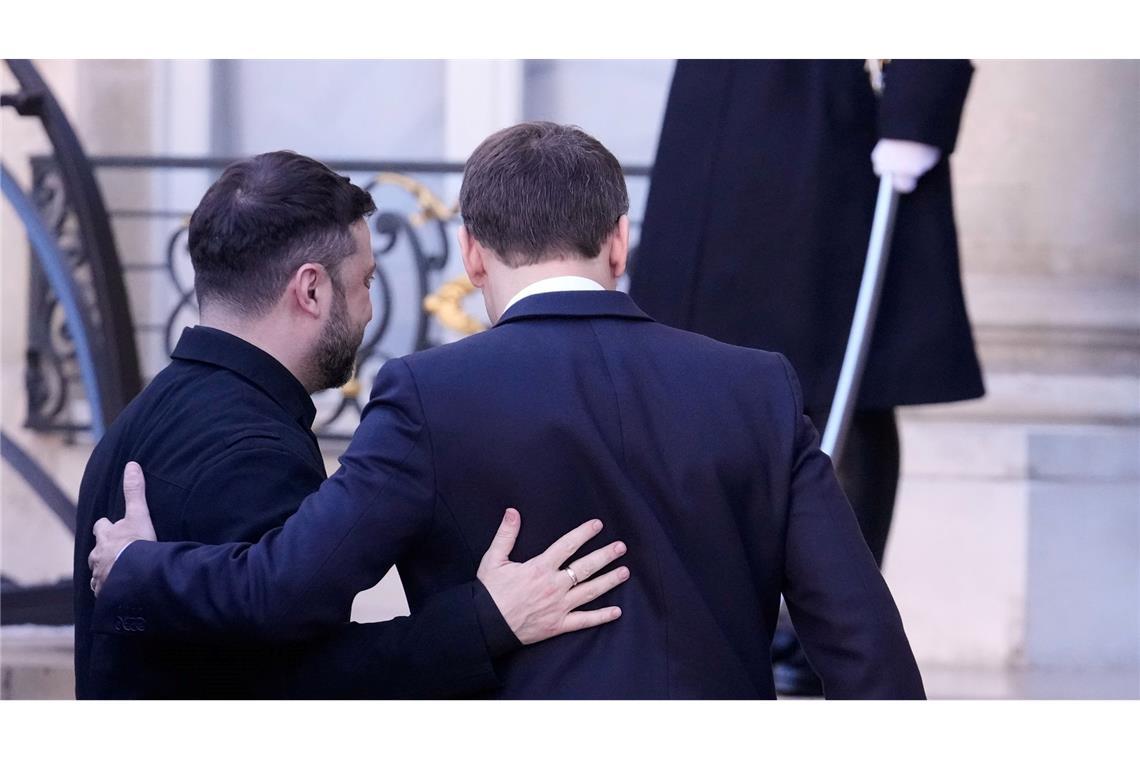 Die "Koalition der Willigen" trifft den ukrainischen Präsidenten in Paris.