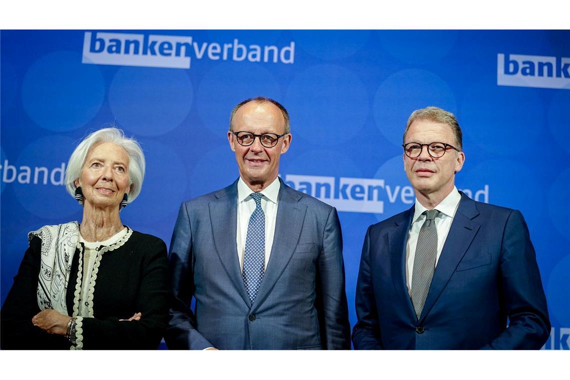 Die Koalition müsse und werde den Anstieg der Sozialversicherungsbeiträge stoppen, so Merz.