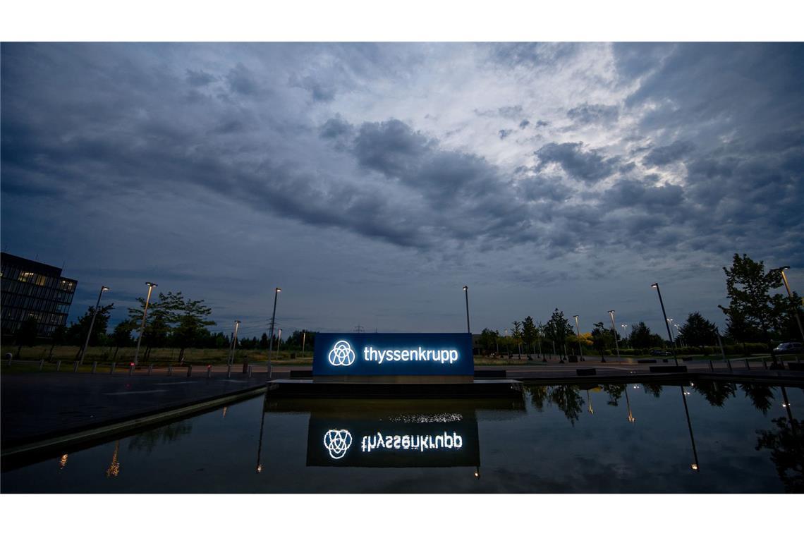 Die Konzernzentrale von Thyssenkrupp hat ihren Sitz in Essen. Sie befindet sich auf dem Gelände der ehemaligen Krupp-Gussstahlfabrik.
