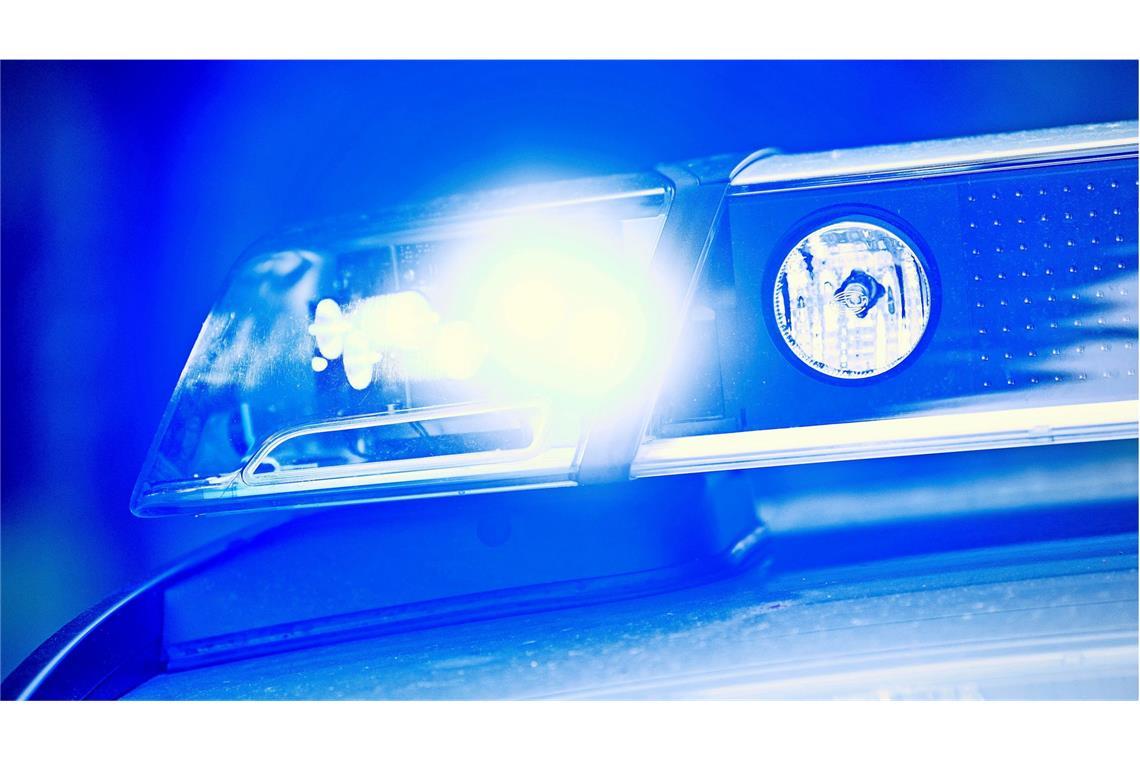 85-Jähriger benutzt selbstgebauten Fahrstuhl und stirbt Die Kriminalpolizei ermittelt (Symbolbild).