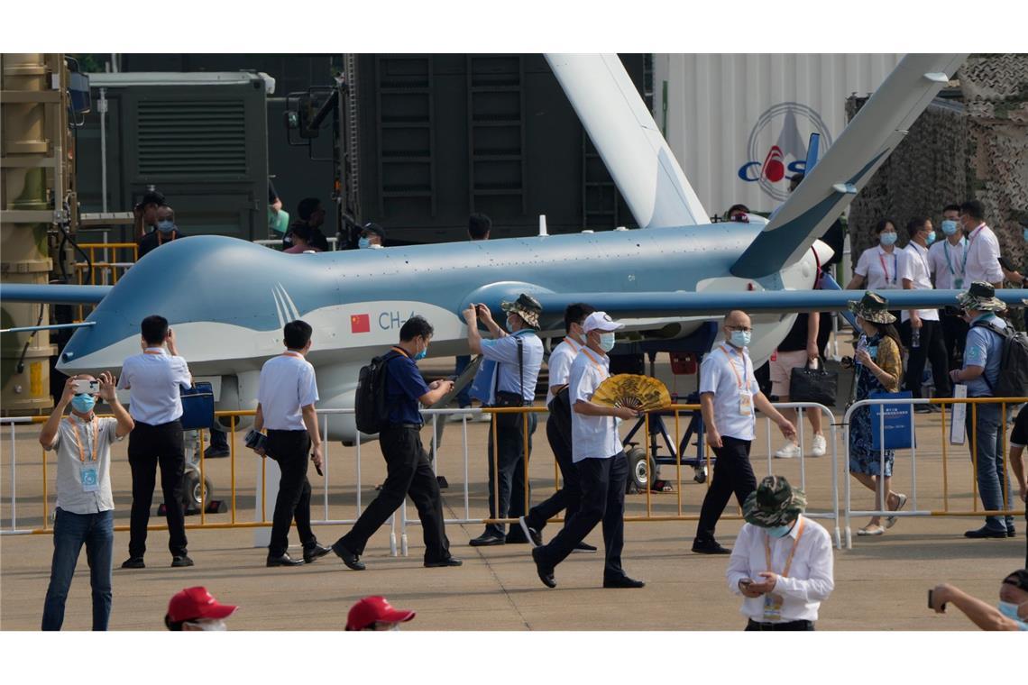 Die Länder haben 2025 erneut mehr Geld für militärische Ausrüstung wie Drohnen ausgegeben. (Illustration)