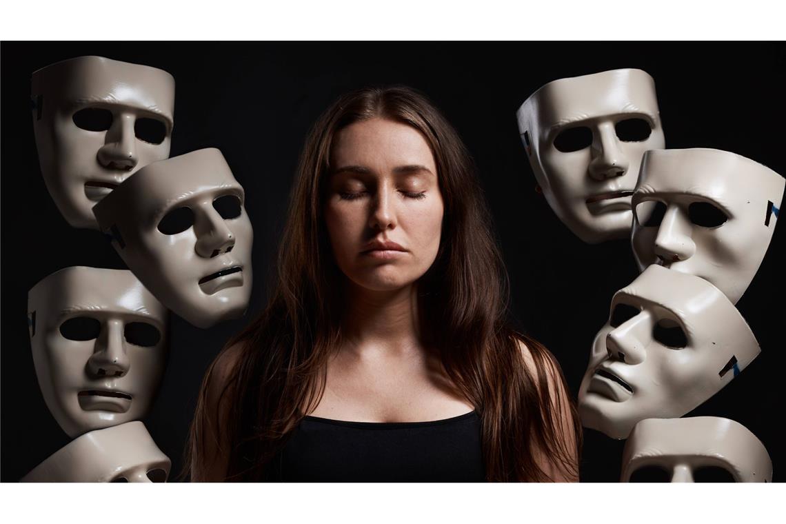 Die Lebensqualität von Menschen, die unter Schizophrenie leiden und Stimmen hören, ist häufig erheblich eingeschränkt. Forscher haben nun eine wirksame Therapiemethode gefunden.