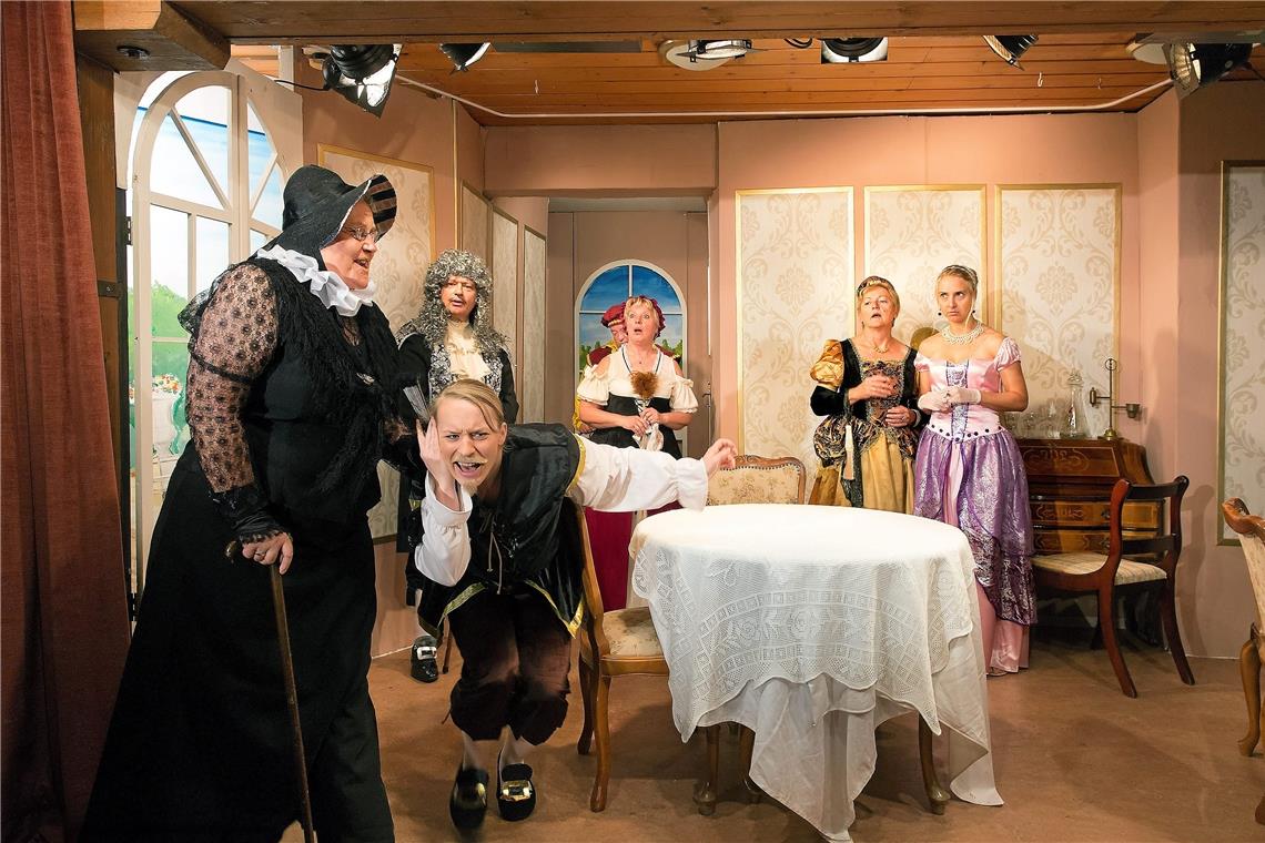 Die letzte Aufführung war „Tartuffe“ im Jahr 2019, bevor die Gruppe wie andere wegen Corona eine Pause eingelegt hat. Foto: Jörg Fiedler