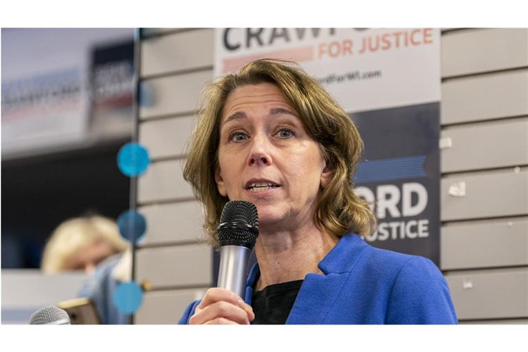 Die liberale Kandidatin Susan Crawford ging bei der Wahl zur Nachbesetzung eines wichtigen Postens am Obersten Gerichtshof im US-Bundesstaat Wisconsinals Siegerin hervor.