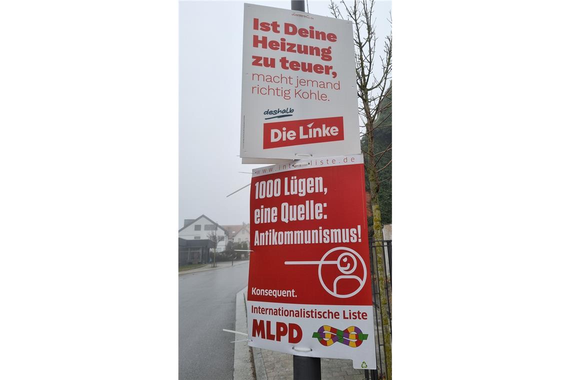 Was sagen die Wahlplakate über die Programme der Parteien? Die Linken lehnen die CO2-Bepreisung im Wärmesektor ab und sprechen sich für sozial gestaffelte Heiz- und Strompreise aus.