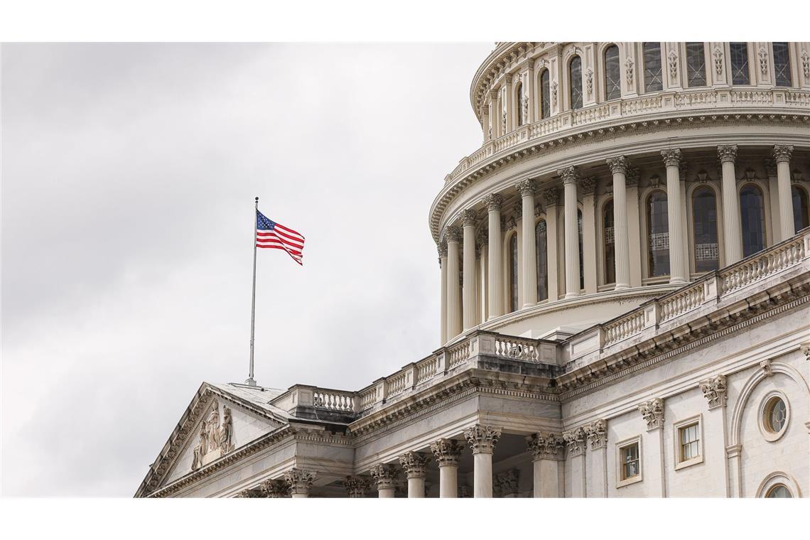 Haushaltsentwurf verabschiedet: „Shutdown“ in USA abgewendet Die Lösung kam, wie oft bei Haushaltsverhandlungen in den USA, in letzter Minute zustande.