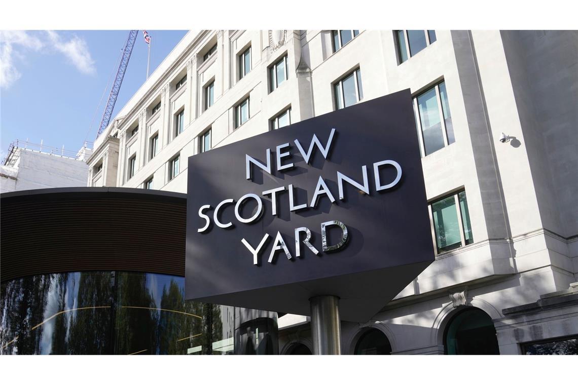 Die Londoner Polizei hat einen versehentlich entlassenen Sexualstraftäter gefasst. (Symbolfoto)