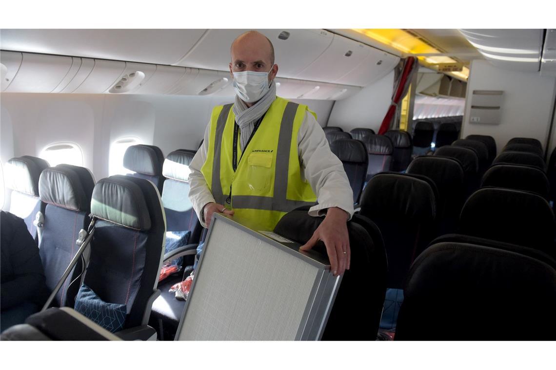 Dicke Luft im Flieger: Das Pups-Problem Die Luftfilter im Flugzeug absorbieren viel. (Archivbild)