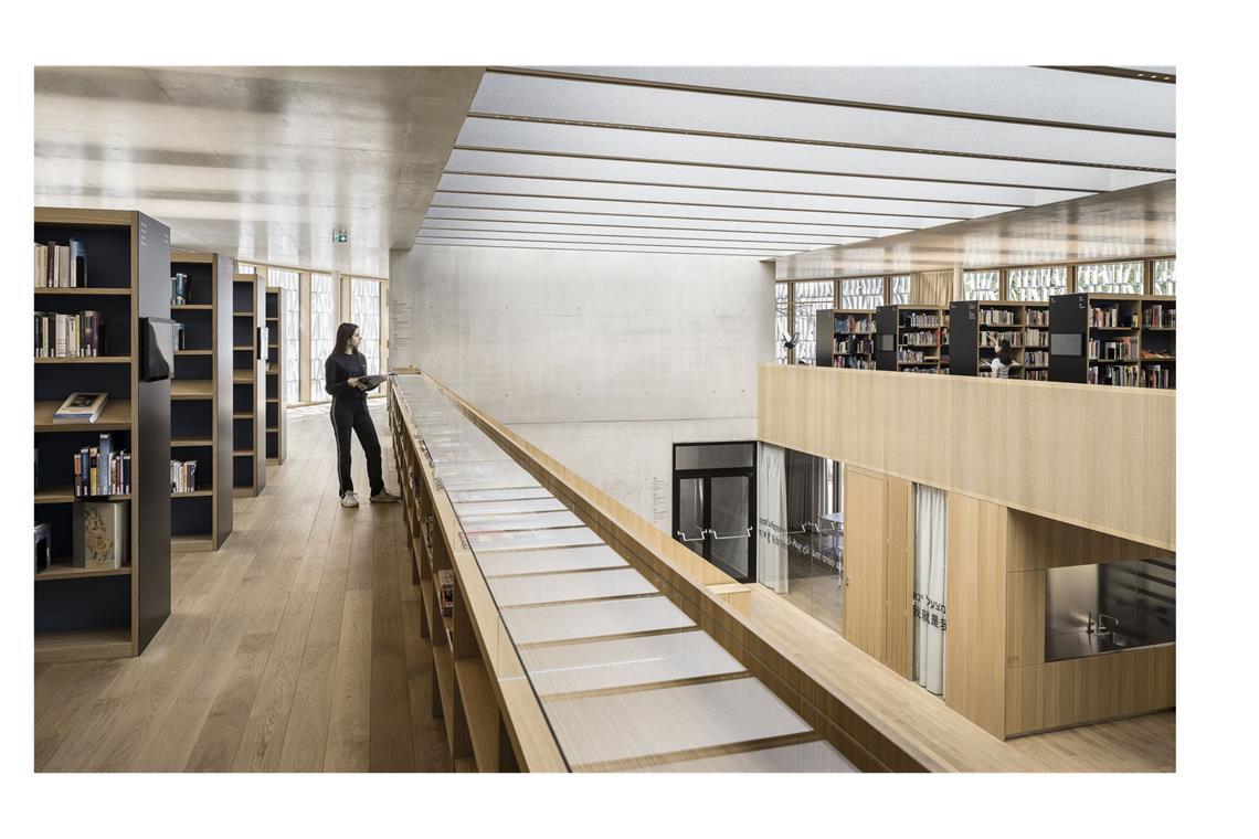 Wo coole Holzhäuser überall stehen Die markante Stadtbibliothek in Dornbirn – ein Ort der Kommunikation auf insgesamt 1200 Quadratmetern, die sich auf drei Etagen verteilen.