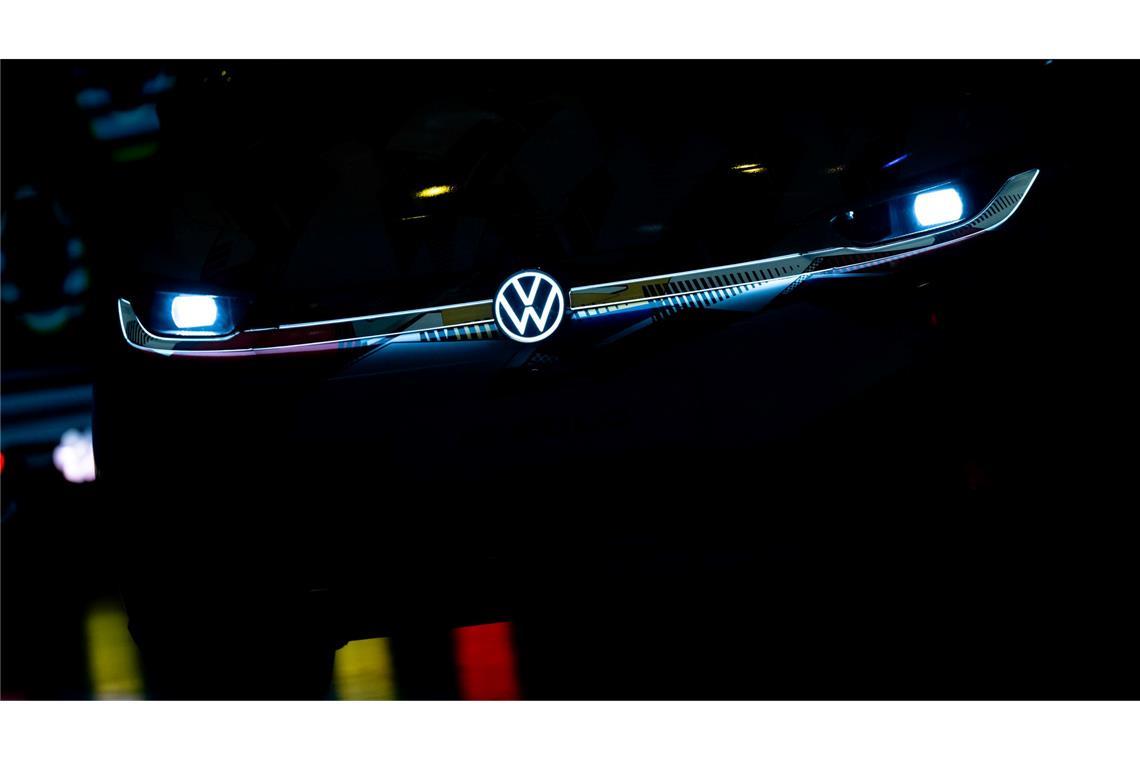 E-Autos heben VW ins Plus und helfen Audi Die Marke Volkswagen lag im dritten Quartal mit 1,17 Millionen Autos auf Vorjahresniveau. (Archivbild)