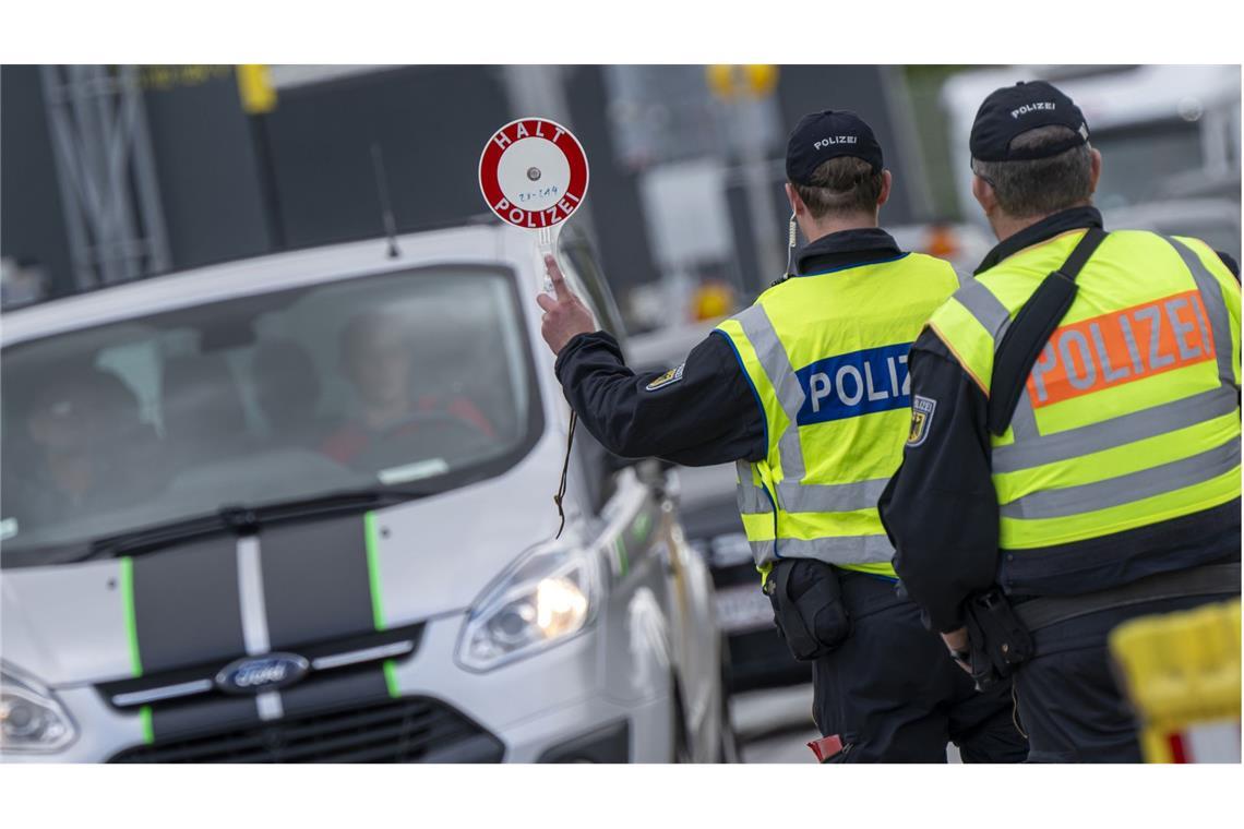 Mehrheit sieht Migrationspolitik der Regierung kritisch Die Mehrheit der Deutschen sieht die Migrationspolitik der Regierung kritisch (Symbolfoto).