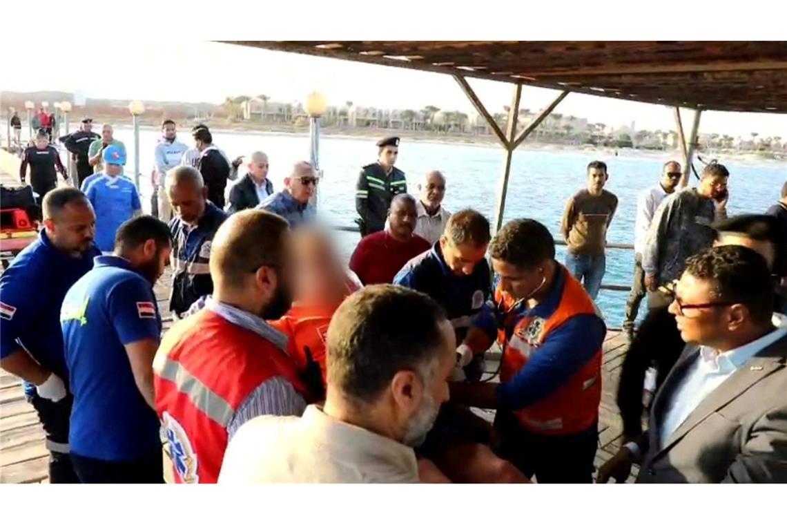 Urlauber aus Finnland nach Bootsunglück in Ägypten gerettet Die Mehrheit der Menschen an Bord der verunglückten "Sea Story" konnte gerettet werden.