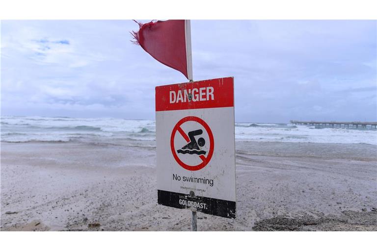 Die meisten Opfer wurden von Wellen ins Meer gerissen. (Symbolbild)