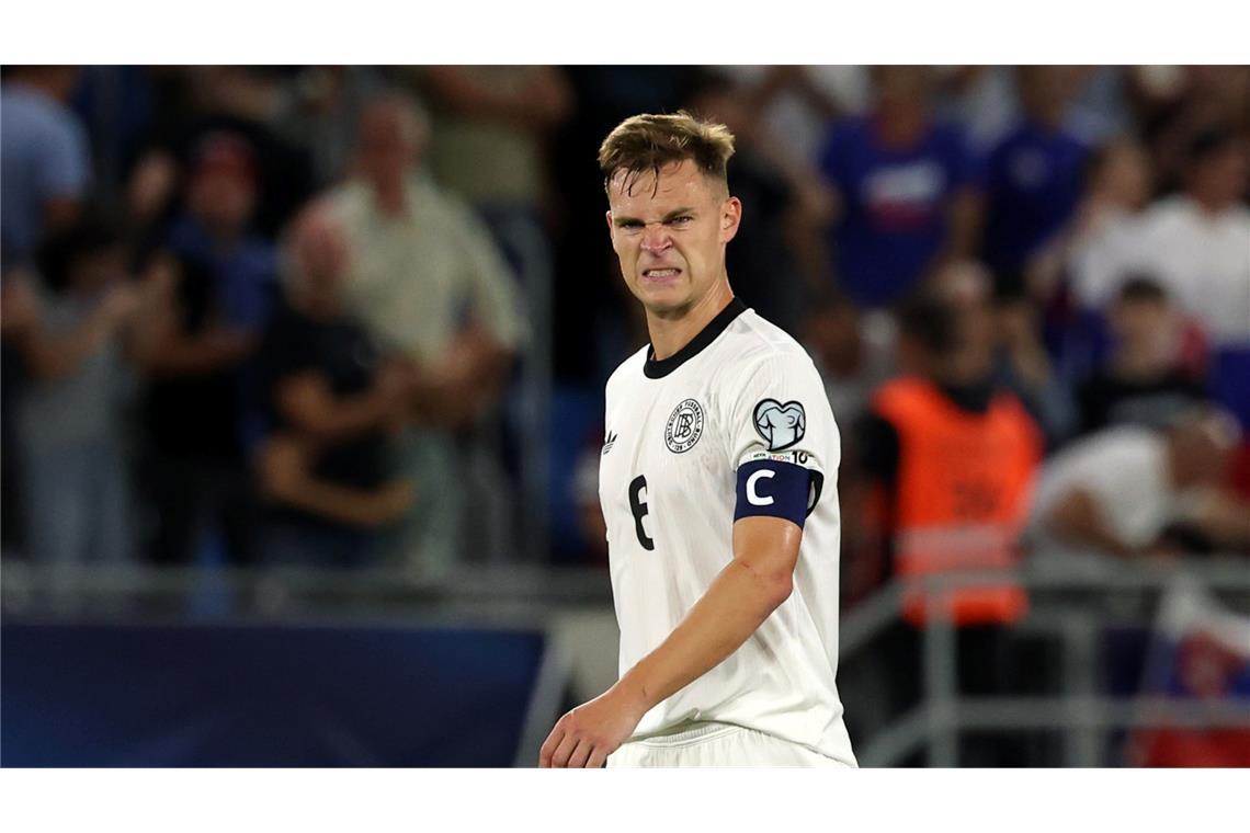 Alarm-Ansage vom Kapitän: So wird das nichts mit der WM Die Miene sagt alles: Kapitän Joshua Kimmich nach dem Schlusspfiff.