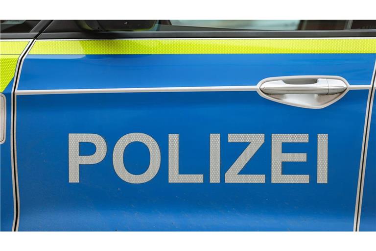 Die mutmaßliche Unfallverursacherin blieb unverletzt. (Symbolbild)