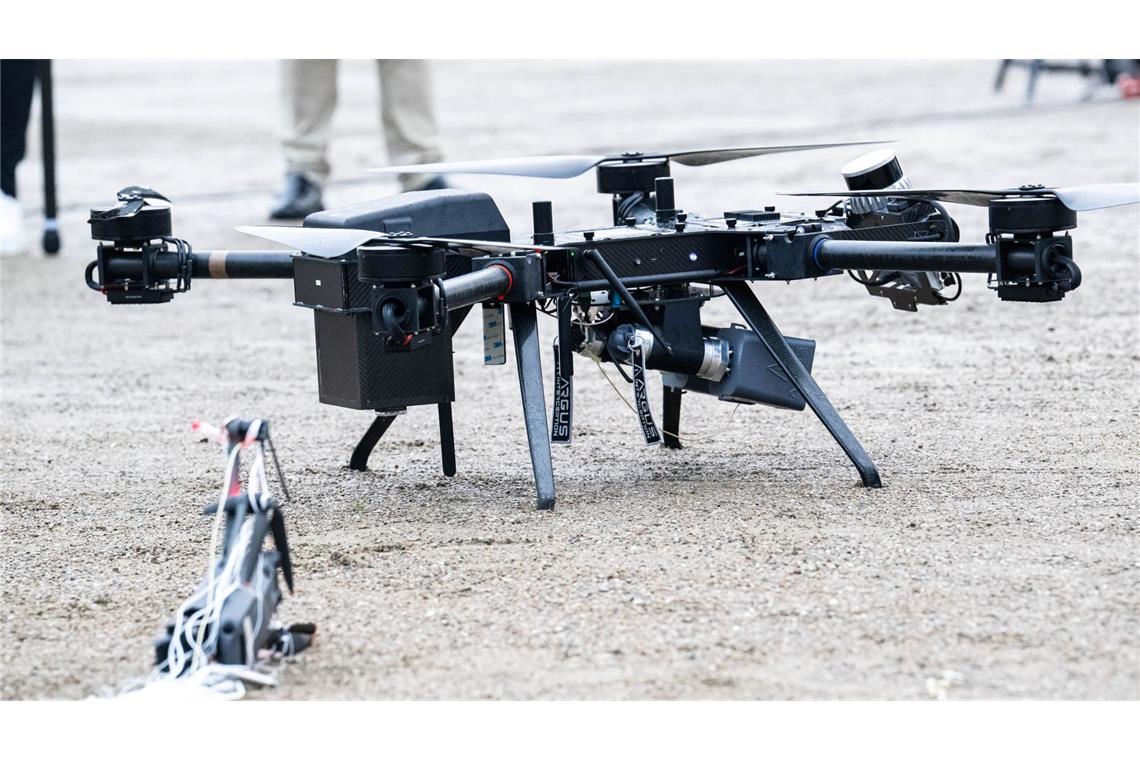 Die Nachfrage nach Systemen zur Detektion und Abwehr von Drohnen hat laut Bundesverband der Deutschen Luft- und Raumfahrtindustrie zuletzt zugenommen. (Archivbild)