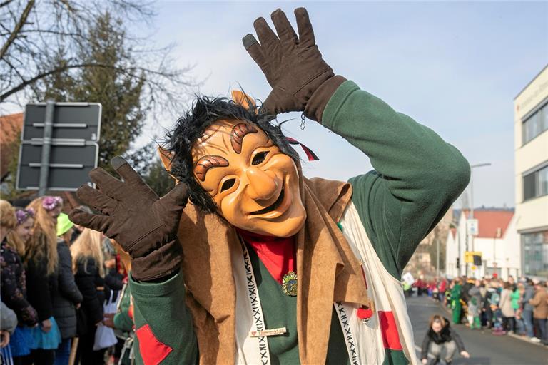 Die Narrenzünfte und Karnevalsgruppen, die beim großen Umzug dabei waren, haben Murrhardt ein großes Lob ausgesprochen. Foto: J. Fiedler