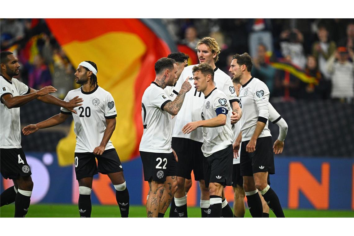 Mit Dreiklang nach Belfast: Gier, Galligkeit und gute Laune Die Nationalmannschaft erfreut wieder ihre Fans.