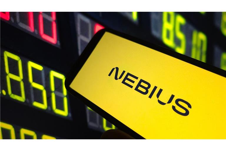 Die Nebius-Aktie legt über 40 % zu. Grund ist ein Milliardenvertrag mit Microsoft über KI-Rechenleistung. Alle Hintergründe zum Kursanstieg.