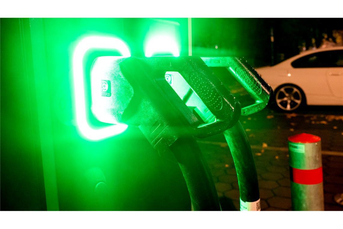 Die neue Förderung für E-Autos kann rückwirkend zum Jahresanfang beantragt werden