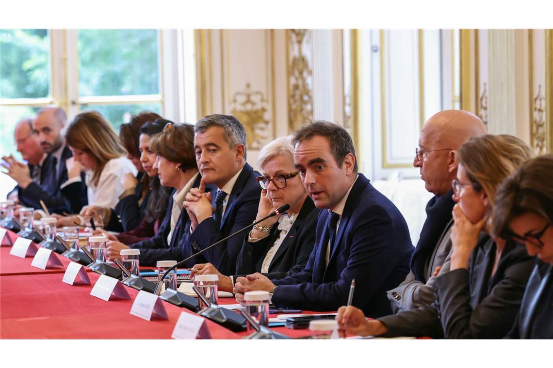 Frankreichs neue Regierung: 2026 etwa 30 Milliarden Euro einsparen Die neue französische Regierung startet einen weiteren Versuch, bis Ende des Jahres einen Sparhaushalt zu verabschieden.