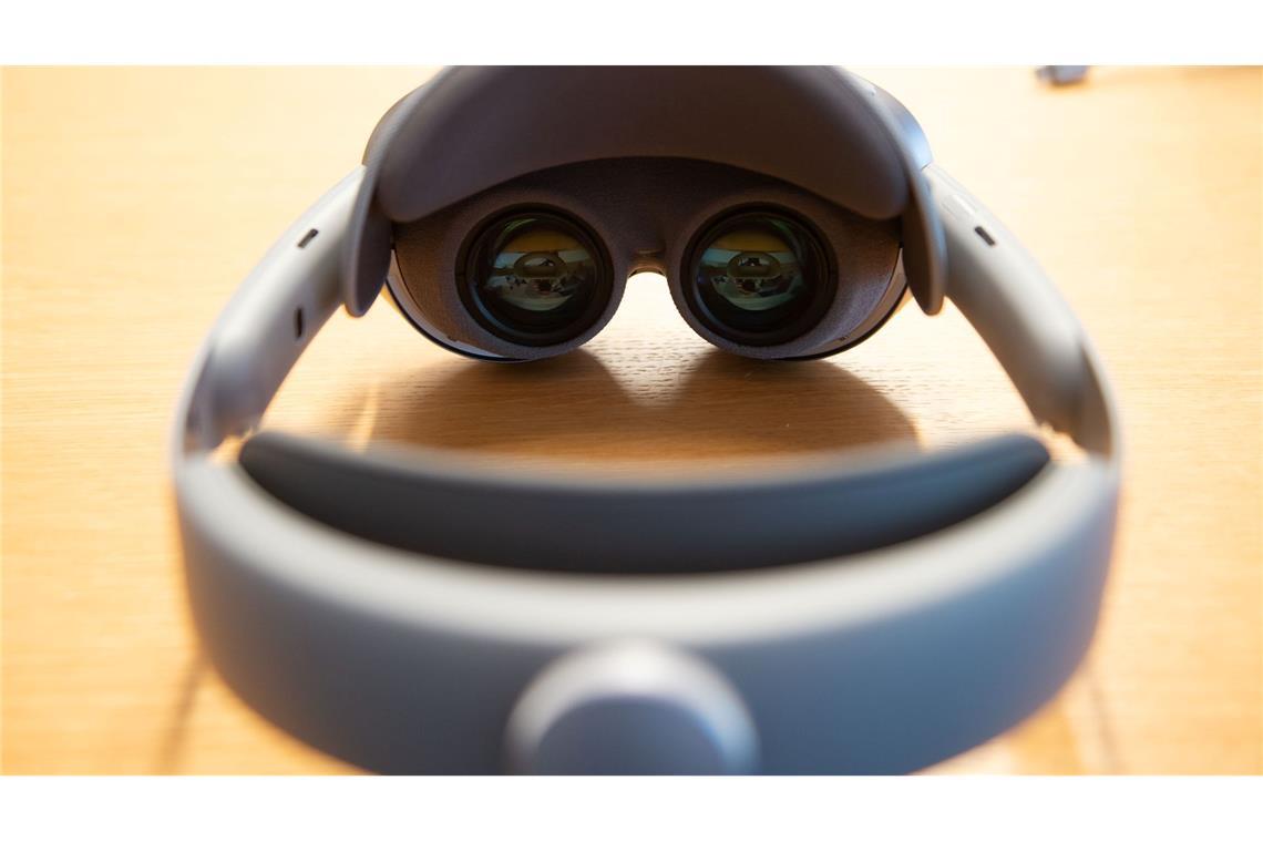 Die neue Samsung-Brille - hier zu sehen ihr Prototyp aus dem Frühjahr - gibt es deutlich günstiger als Apples Vision Pro.