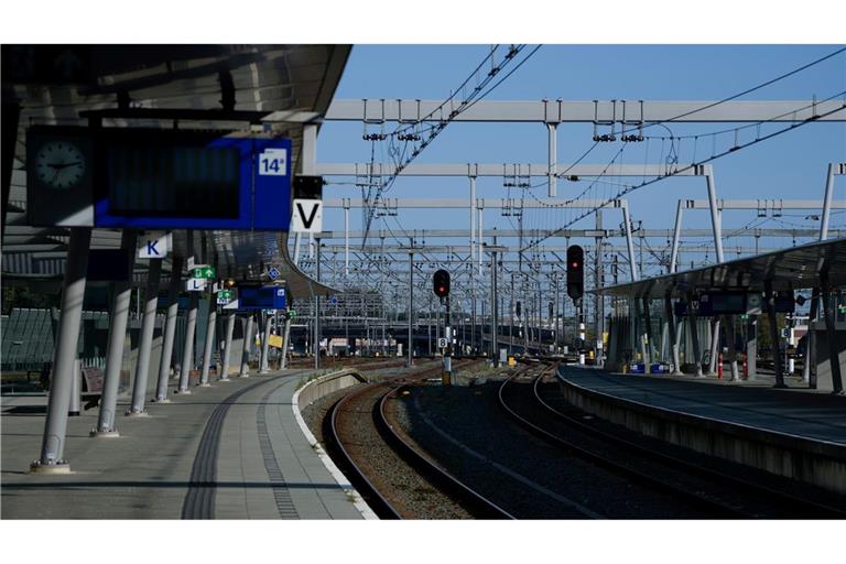 Die Niederlande müssen mehrere Eisenbahnunternehmen auf den Hauptstrecken fahren lassen. (Symbolbild)