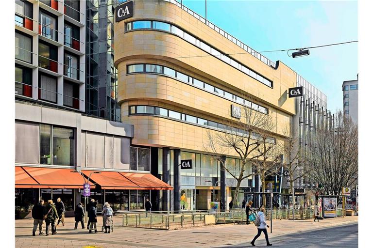 Die obersten Etagen an der Königstraße 47 sind schon geschlossen.