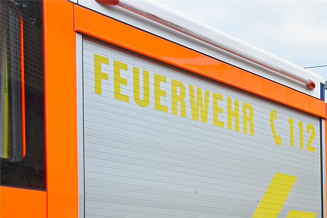 Kellerbrand in Auenwald Die örtliche Feuerwehr war mit 41 Personen im Einsatz. Symbolfoto: Tobias Sellmaier