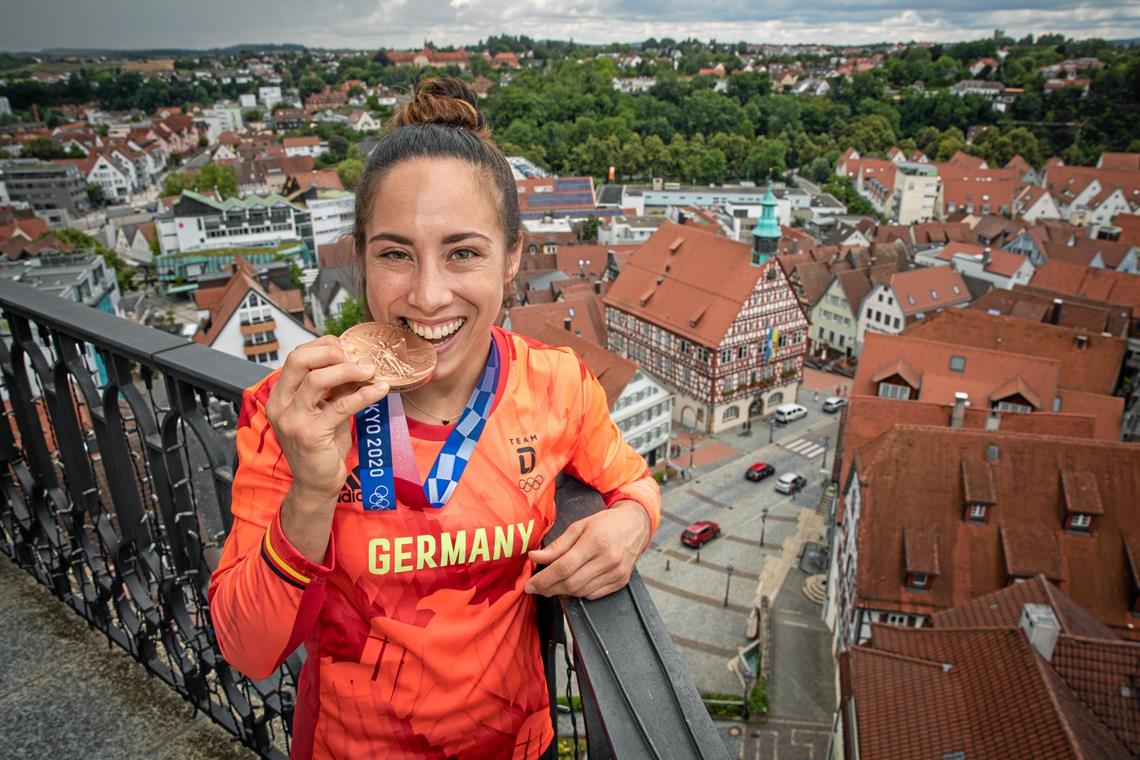 Nicht alles möglich, aber mehr als erwartet Die olympische Bronzemedaille ist nicht nur nach dem Geschmack von TSG-Judoka Katharina Menz, sondern sie ist auch eine Auszeichnung für die Sportstadt Backnang.Foto: A. Becher
