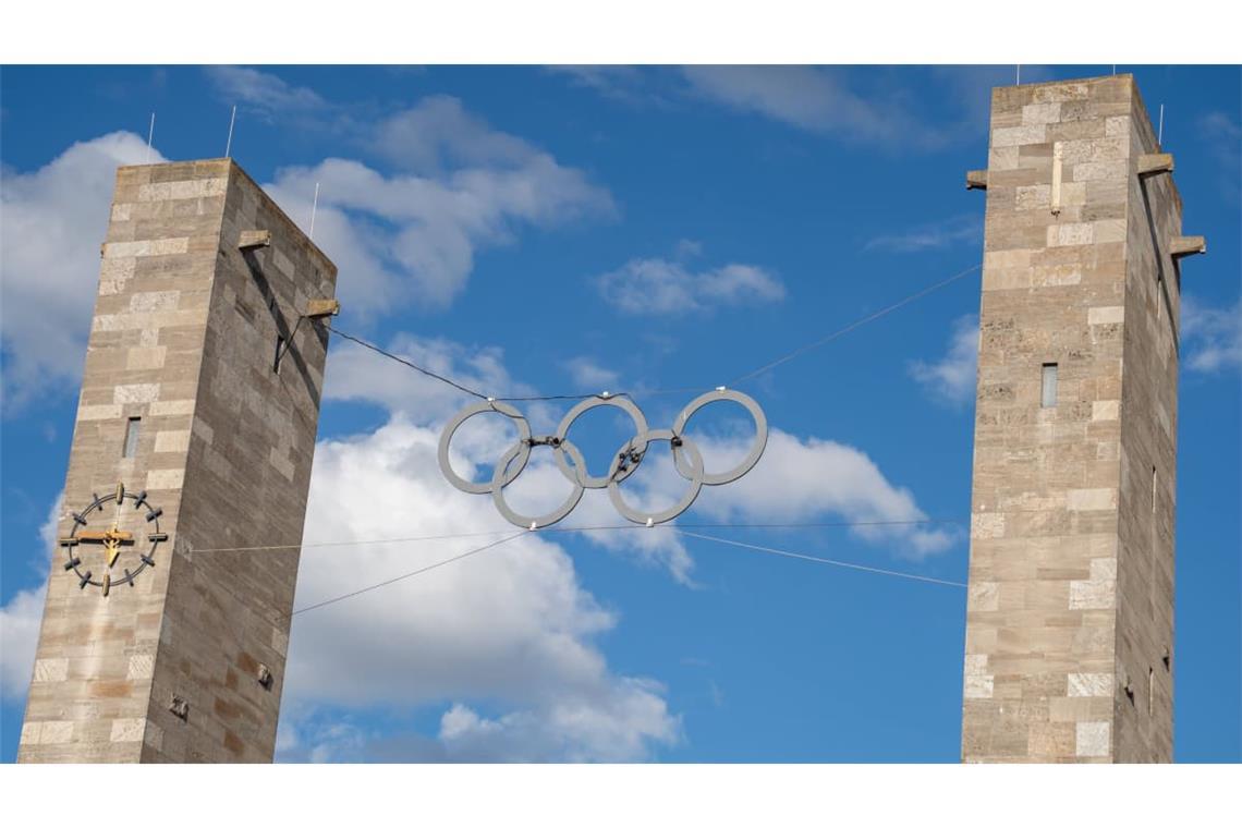 Die Olympischen Ringe im Berliner Olympiastadion: Deutschland will sich um die Ausrichtung der Sommerspiele 2036, 2040 oder 2044 bewerben.