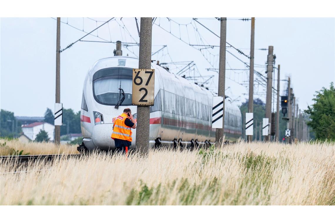 Die Opfer sind den Angaben nach leicht verletzt.