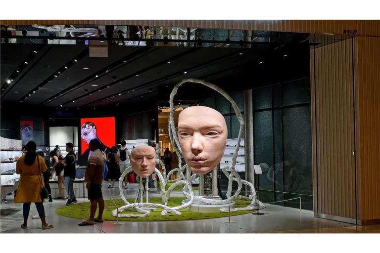 Die Optiker-Geschäfte von Gentle Monster erinnern mehr an Kunstinstallationen als an normale Läden. Das zieht viele Kundinnen und Kunden an.